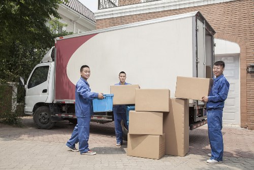 Movers Marylebone team preparing a carefully organized home relocation