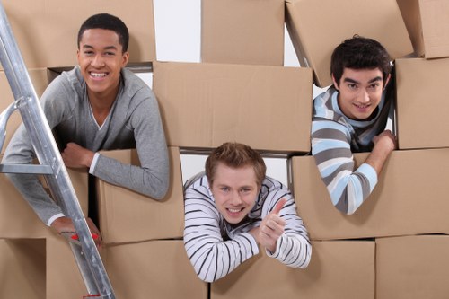 Free quote and pricing concept for Movers Marylebone